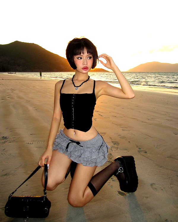 camlei_ instagram image archive image