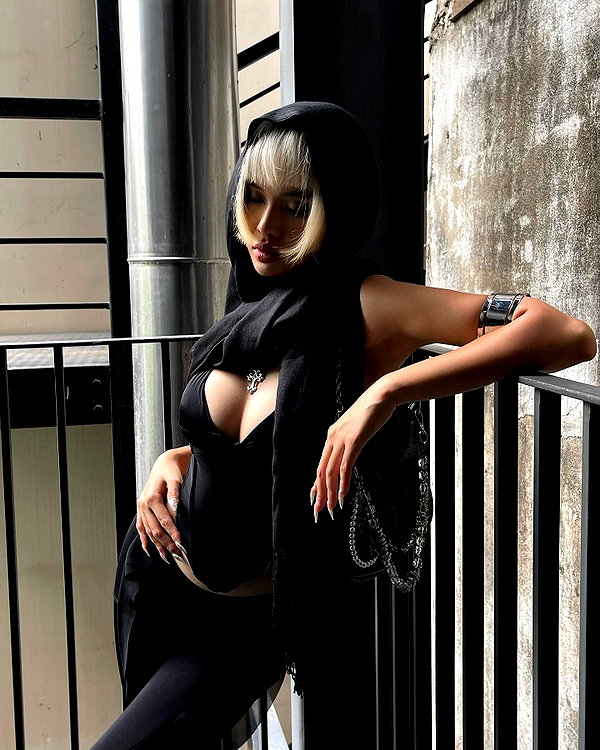 camlei_ instagram image archive image