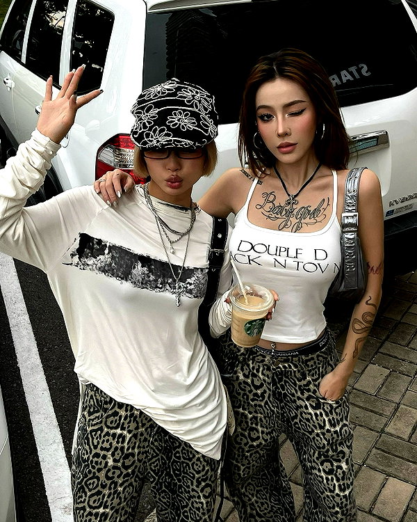 camlei_ instagram image archive image
