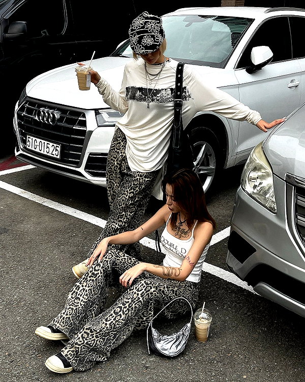 camlei_ instagram image archive image