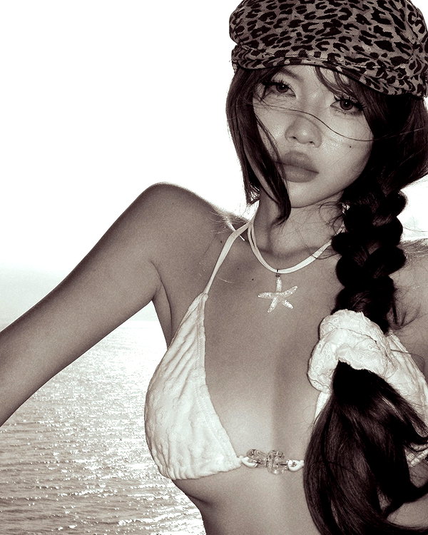 camlei_ instagram image archive image