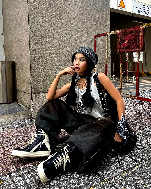 camlei_ instagram image archive image