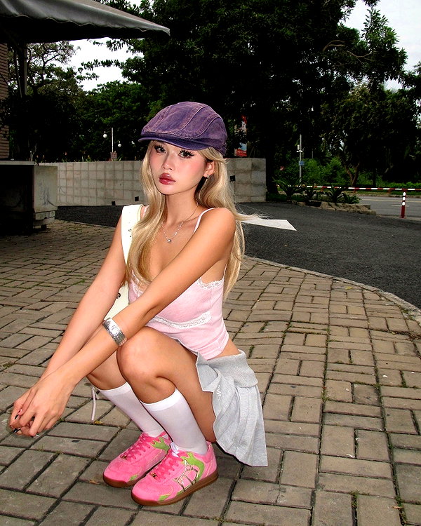 camlei_ instagram image archive image