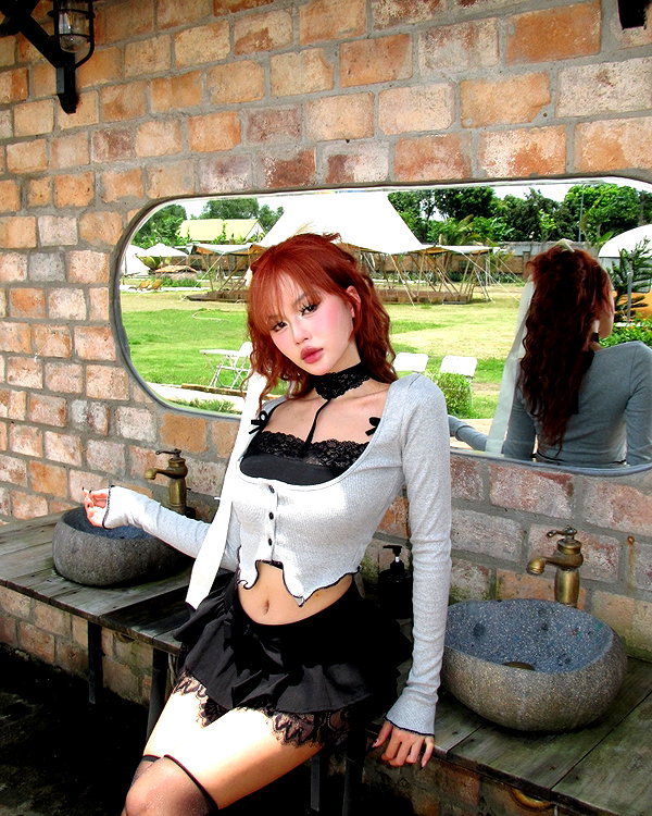 camlei_ instagram image archive image