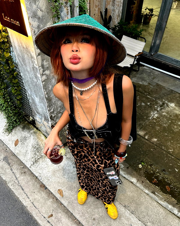 camlei_ instagram image archive image