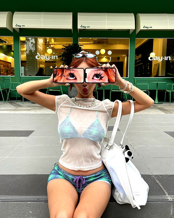 camlei_ instagram image archive image