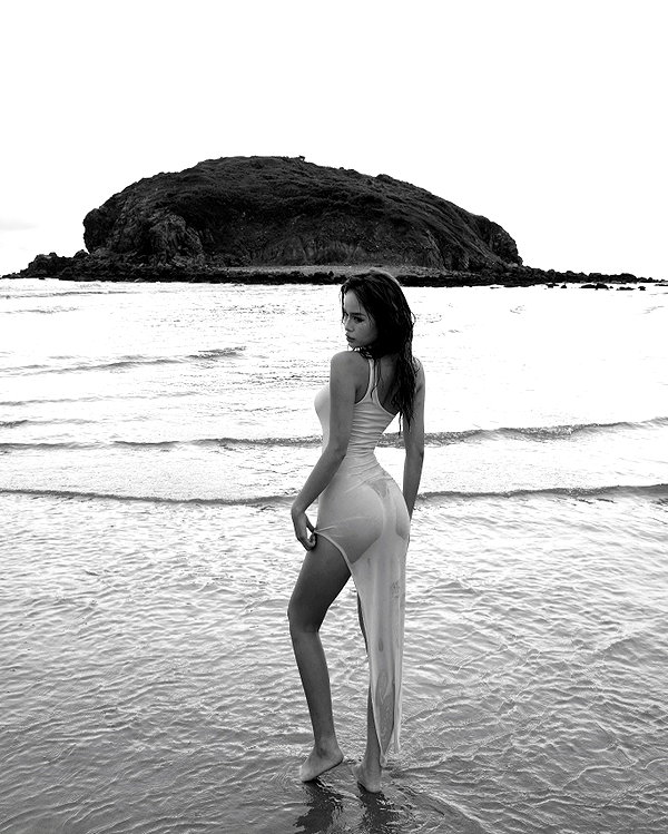 camlei_ instagram image archive image