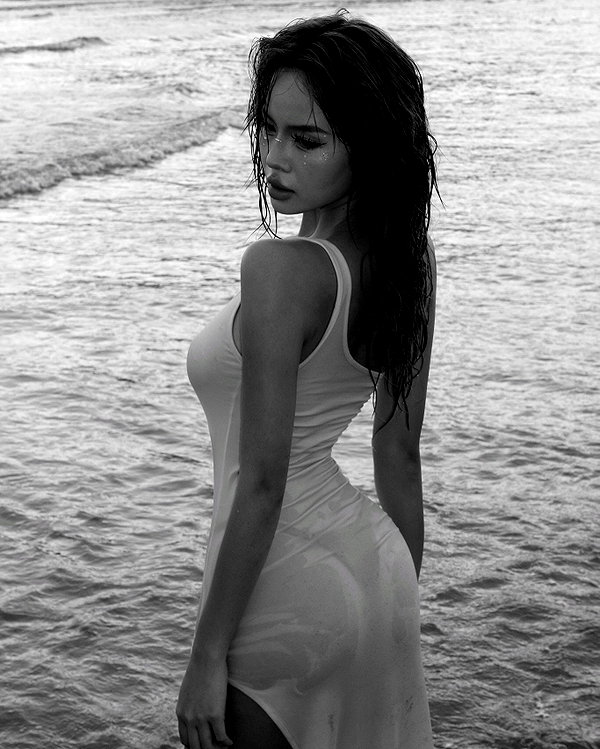 camlei_ instagram image archive image