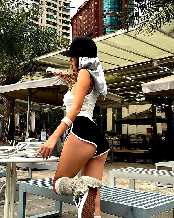camlei_ instagram image archive image