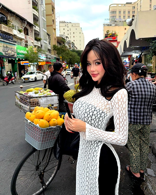 camlei_ instagram image archive image