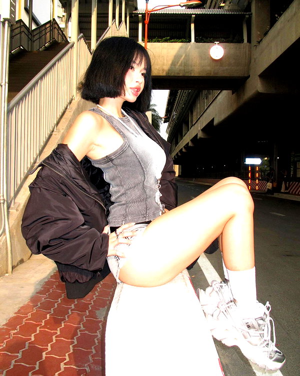 camlei_ instagram image archive image