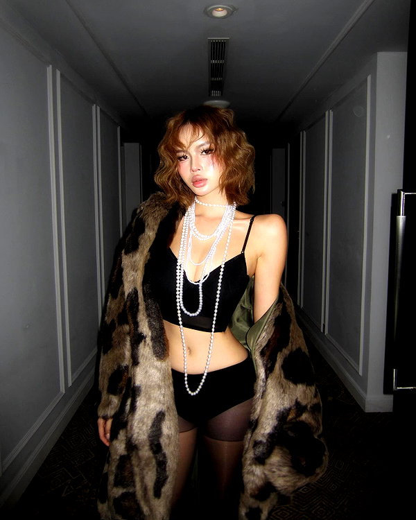 camlei_ instagram image archive image