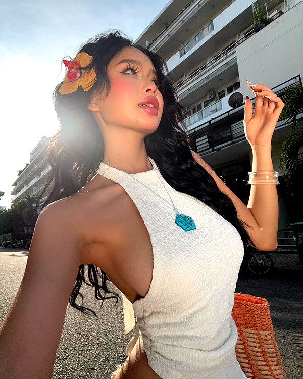 camlei_ instagram image archive image