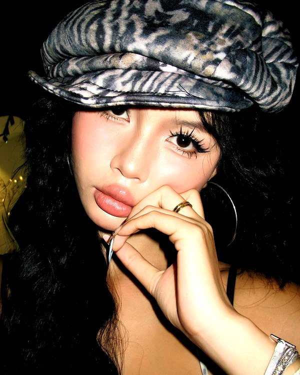 camlei_ instagram image archive image