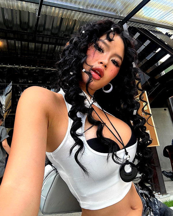 camlei_ instagram image archive image