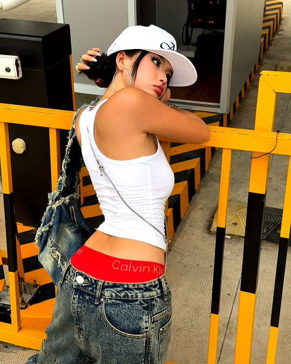 camlei_ instagram image archive image