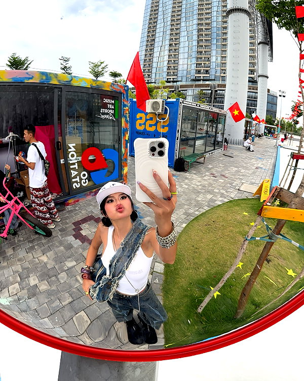 camlei_ instagram image archive image