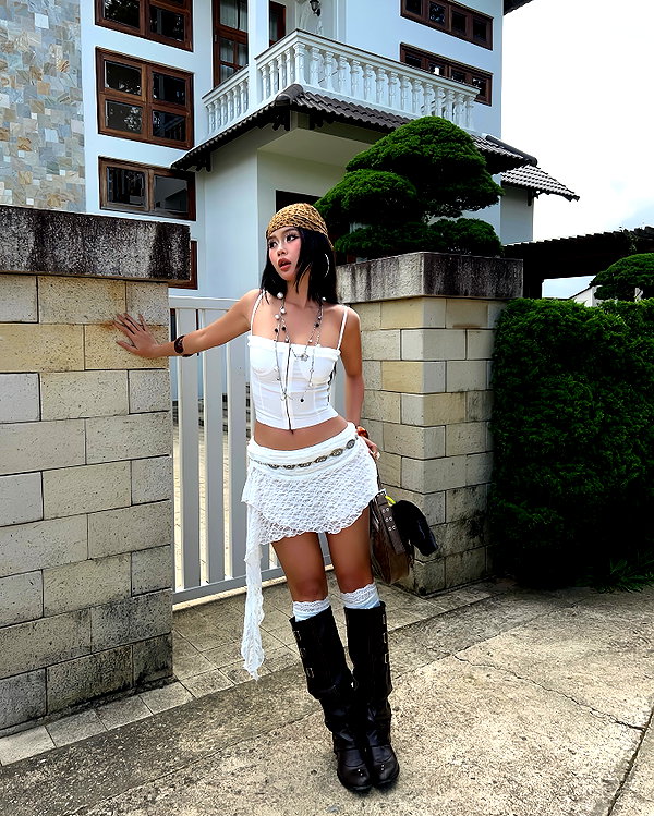 camlei_ instagram image archive image