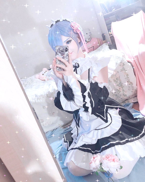 candy_balll instagram image archive image