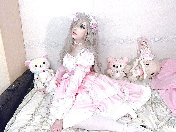 candy_balll instagram image archive image