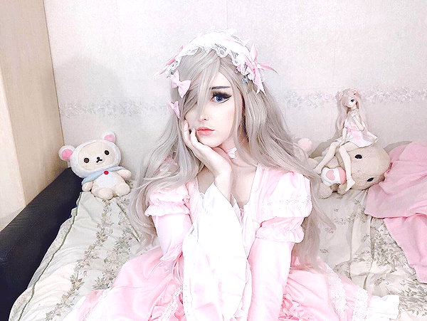 candy_balll instagram image archive image