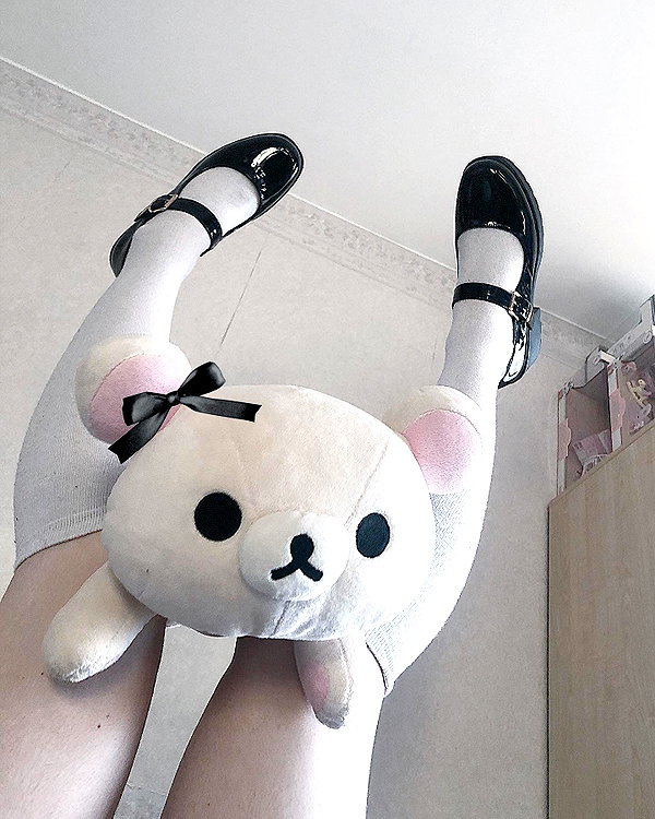 candy_balll instagram image archive image