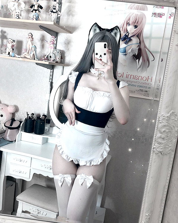 candy_balll instagram image archive image