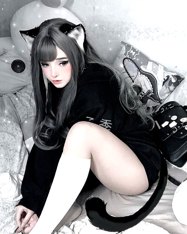 candy_balll instagram image archive image