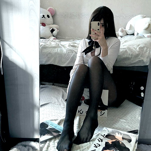 candy_balll instagram image archive image
