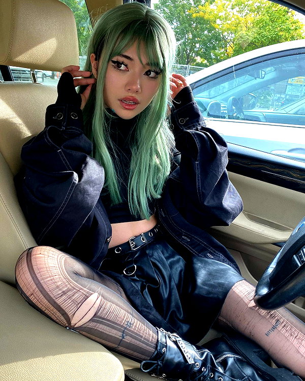 carmen.lial instagram image archive image