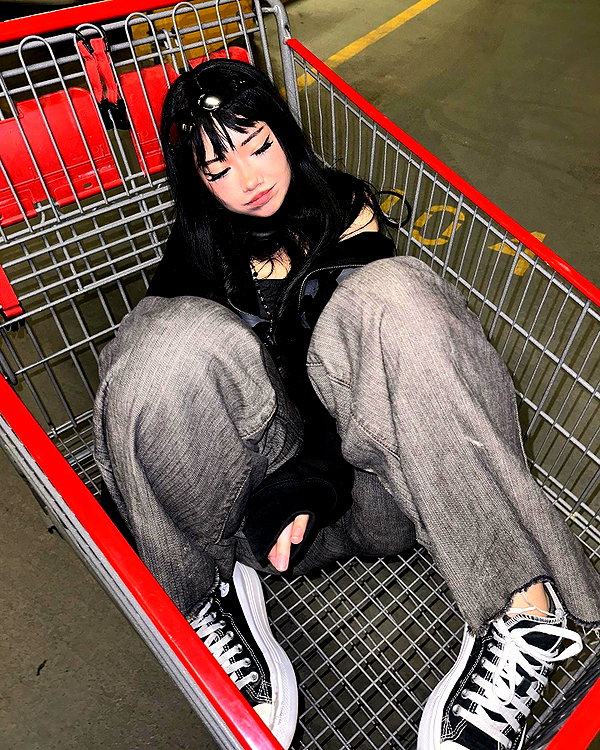 carmen.lial instagram image archive image