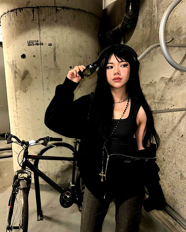 carmen.lial instagram image archive image