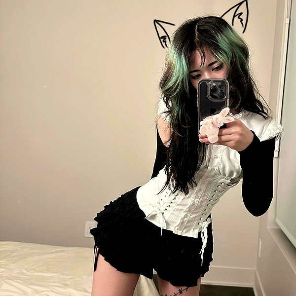 carmen.lial instagram image archive image