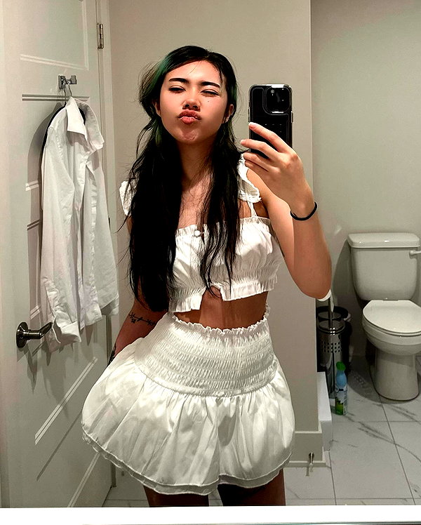 carmen.lial instagram image archive image