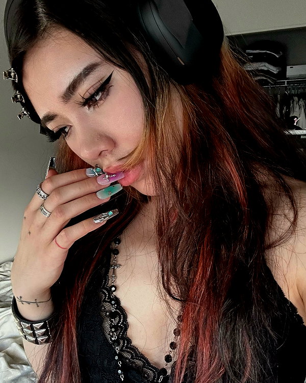 carmen.lial instagram image archive image