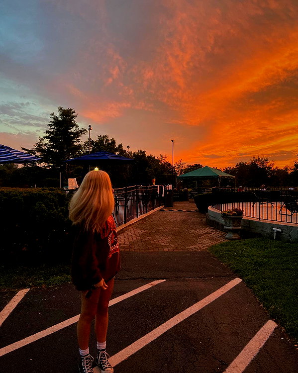 carmenrose._ instagram image archive image