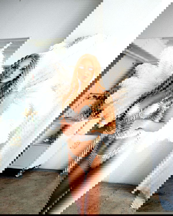 carolinezalog carolinezalog archive image