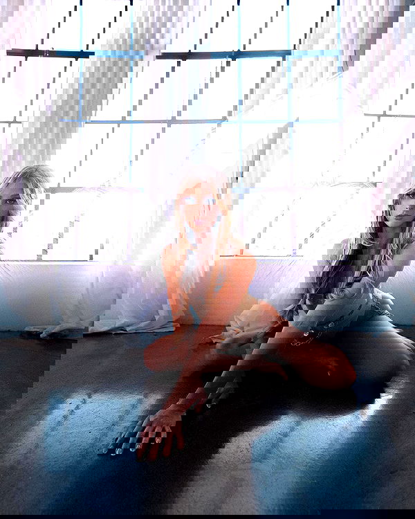 carolinezalog carolinezalog archive image