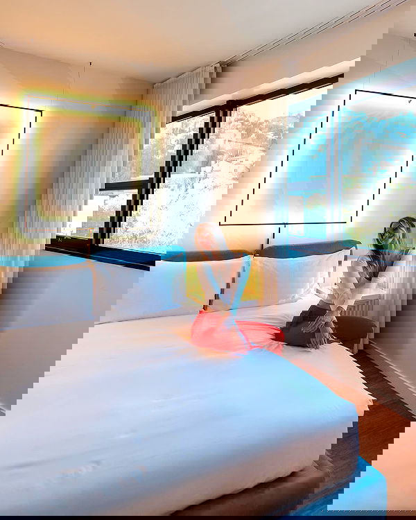 carolinezalog carolinezalog archive image