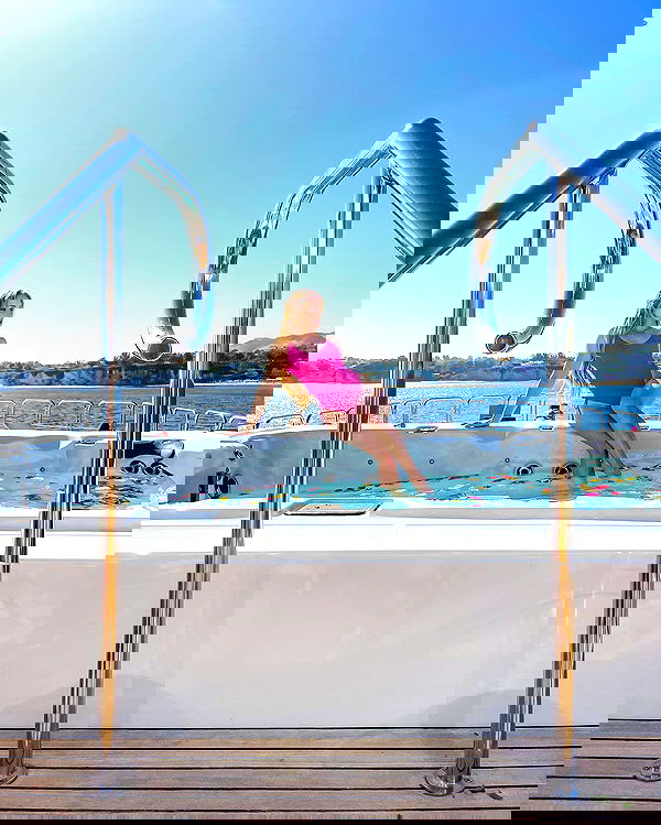 carolinezalog carolinezalog archive image