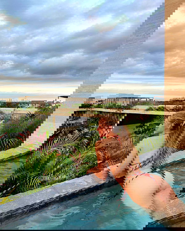 carolinezalog carolinezalog archive image