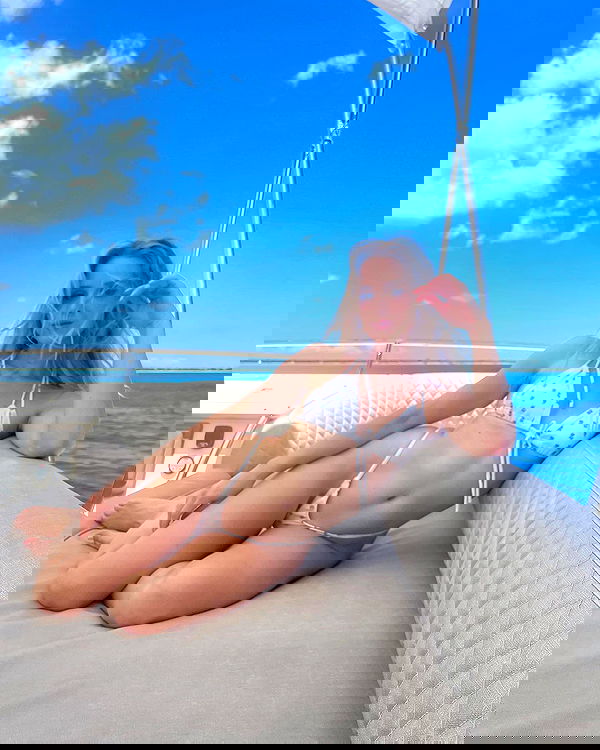 carolinezalog carolinezalog archive image