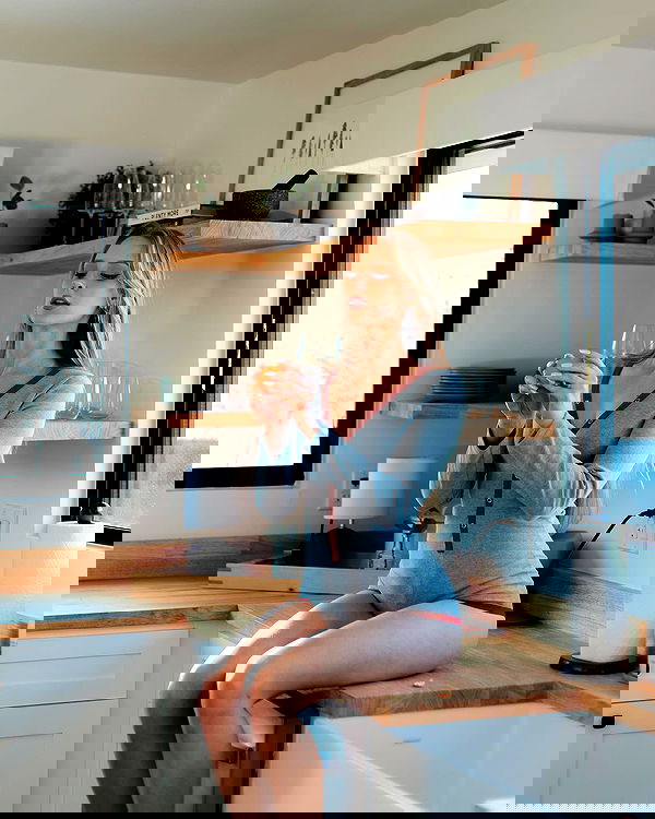 carolinezalog carolinezalog archive image