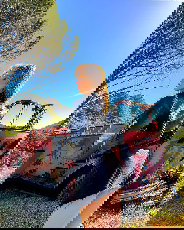 carolinezalog carolinezalog archive image