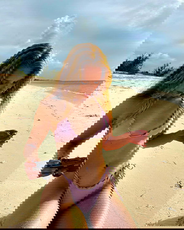 carolinezalog carolinezalog archive image