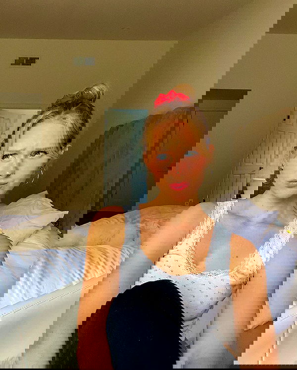 carolinezalog carolinezalog archive image