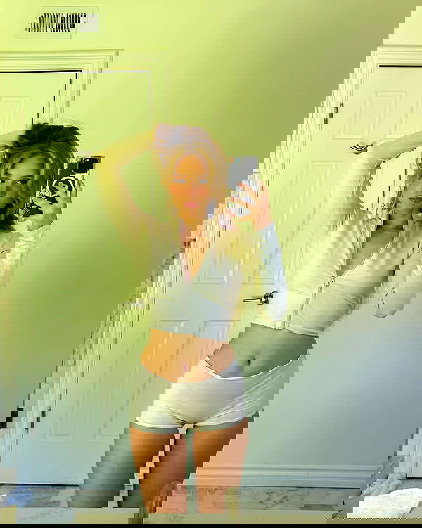 carolinezalog carolinezalog archive image