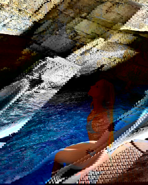 carolinezalog carolinezalog archive image