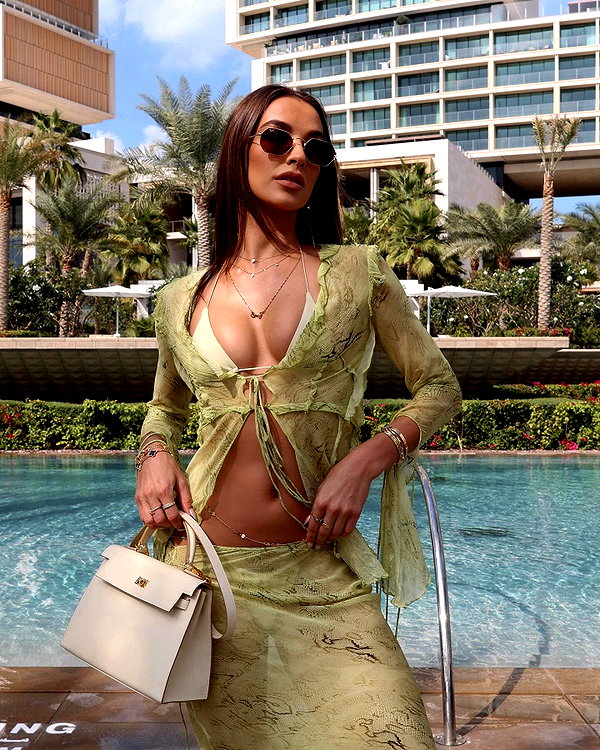 caseboon instagram image archive image