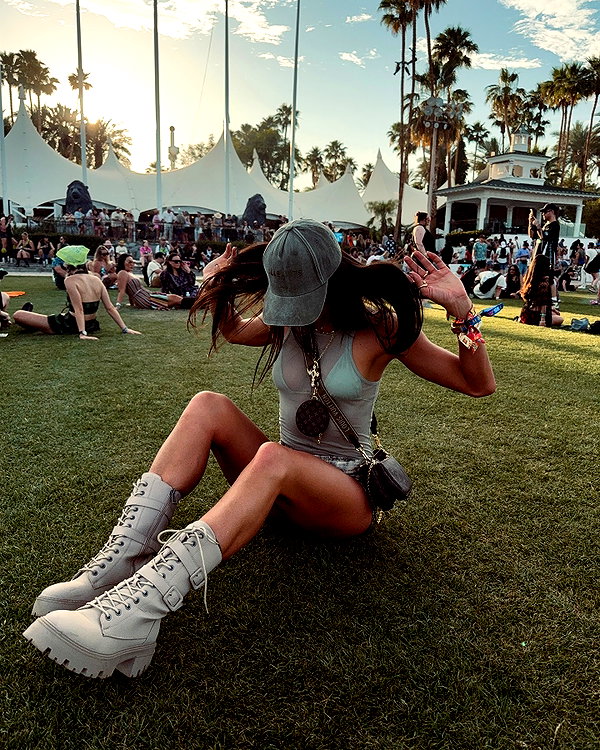 caseboon instagram image archive image